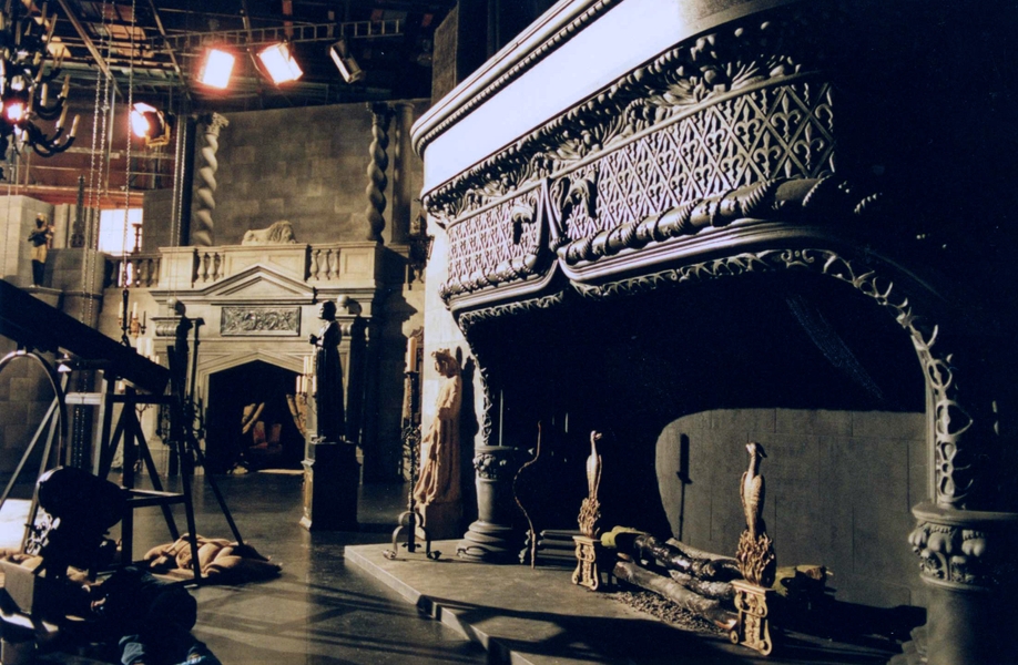 ‘R.K.O 281’ – Film  1999.
Dramatised biography of Orson Welles and the making of ‘Citizen Kane’.
Studio set: ‘Xanadu Castle’